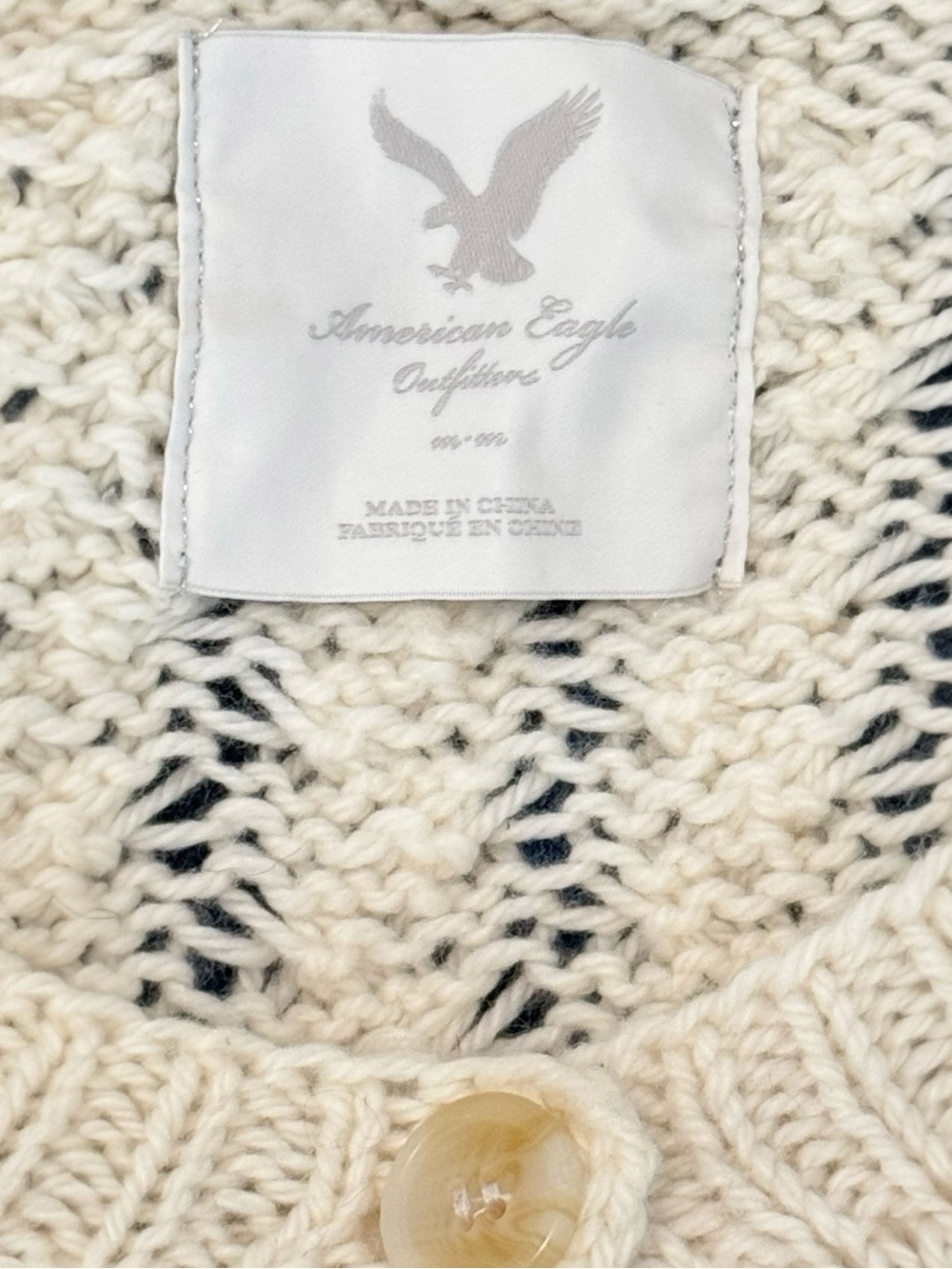 Vintage American Eagle Cable Knit Cardigan Sweater (S) - Picture 5 of 6